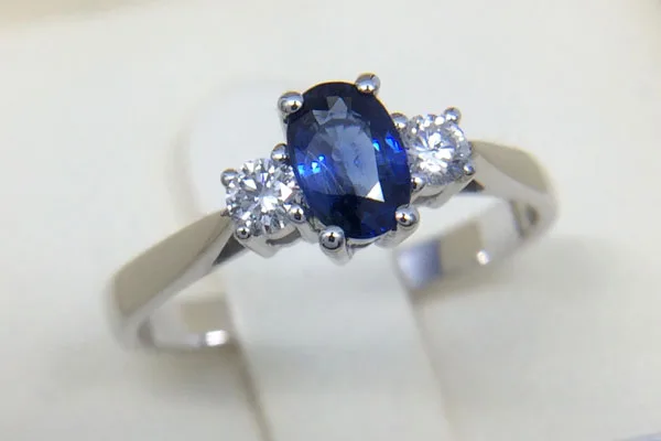 The Best (& Worst) Gemstones for Engagement Rings