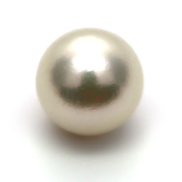 A Loose Round Pearl