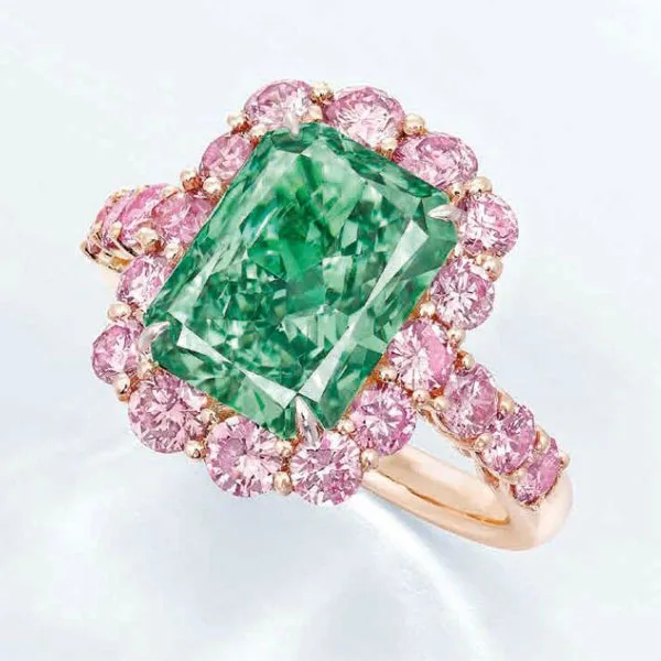 The Aurora Green Diamond